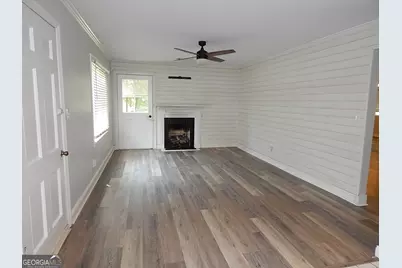 201 Vinson Street, Byron, GA 31008 - Photo 3