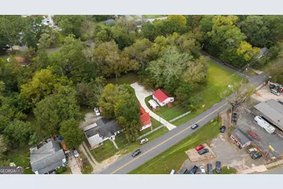 450 S Oak Street, Jackson, GA 30233 - Photo 3