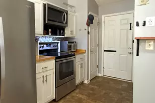 4359 Saddlewood Ct, Gillsville, GA 30543 - Photo 7