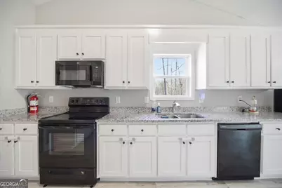 509 Kinsley Way, Statham, GA 30666 - Photo 13