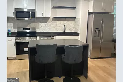 5310 Lyndale Circle, Forest Park, GA 30297 - Photo 3