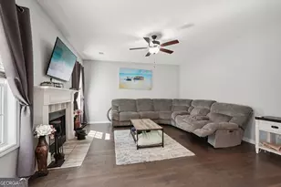 115 Pacific Ave, Sharpsburg, GA 30277 - Photo 17