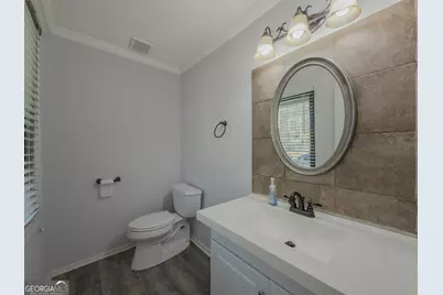 580 Lake Drive, Snellville, GA 30039 - Photo 5