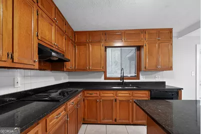 1459 Hidden Hills Parkway, Stone Mountain, GA 30088 - Photo 13