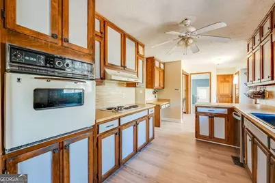5074 Lake Forest Drive SE, Conyers, GA 30094 - Photo 11