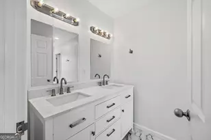 509 Carlton Ave, Union Point, GA 30669 - Photo 17