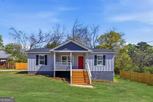 509 Carlton Ave, Union Point, GA 30669 - Photo 3