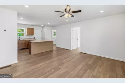 509 Carlton Avenue, Union Point, GA 30669 - Photo 9