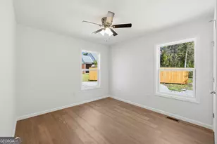 509 Carlton Ave, Union Point, GA 30669 - Photo 23