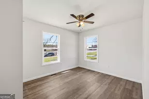 509 Carlton Ave, Union Point, GA 30669 - Photo 21