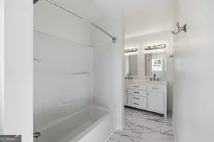 509 Carlton Ave, Union Point, GA 30669 - Photo 19