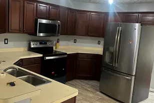 6675 Princeton Park Ct, Lithonia, GA 30058 - Photo 3