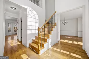 745 Woodrow Dr, Lawrenceville, GA 30043 - Photo 3