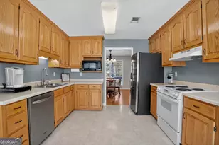 261 Amanda Dr, Macon, GA 31216 - Photo 11