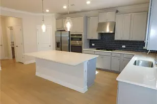 930 Elderberry Ct, Lawrenceville, GA 30045 - Photo 9