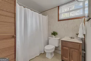 355 Circle Dr, Fayetteville, GA 30214 - Photo 25