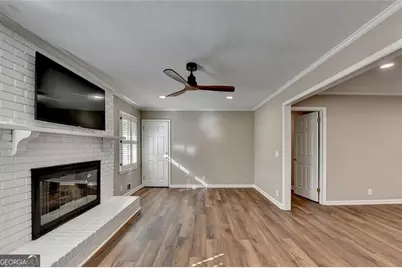 4461 S Roberts Drive, Sugar Hill, GA 30518 - Photo 13