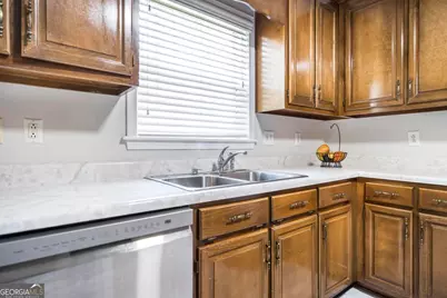 181 Timber Ridge Drive, Macon, GA 31216 - Photo 9