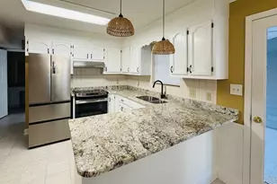 200 Williamsburg Ave, Warner Robins, GA 31088 - Photo 3