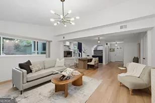 1016 Pine Grove Dr, Alpharetta, GA 30009 - Photo 13