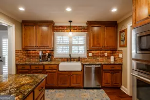275 Davis Estates Rd, Athens, GA 30606 - Photo 9