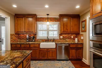 275 Davis Estates Road, Athens, GA 30606 - Photo 7