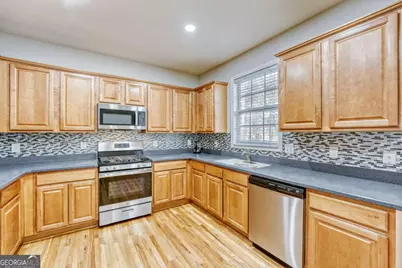 2934 Wintercrest Drive, Dunwoody, GA 30360 - Photo 11