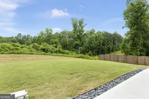 1140 Red Bud Cir, Villa Rica, GA 30180 - Photo 33