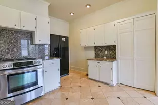 120 S Tusten St, Elberton, GA 30635 - Photo 15