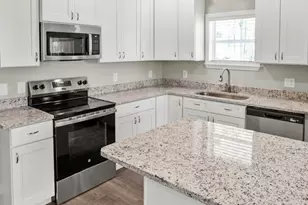 19 SW Pecan St, Ludowici, GA 31316 - Photo 13