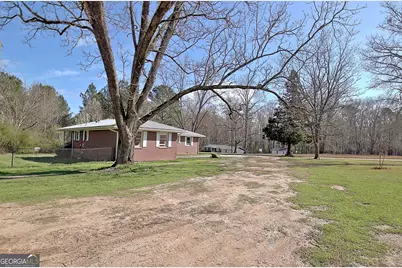 6475 Newnan Road, Brooks, GA 30205 - Photo 9