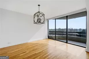 2660 Peachtree Rd NW, Atlanta, GA 30305 - Photo 9