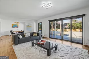 7330 Hunters Branch Dr NE, Atlanta, GA 30328 - Photo 19