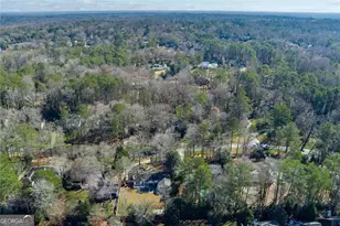 7330 Hunters Branch Dr NE, Atlanta, GA 30328 - Photo 51