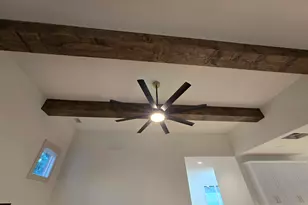 2039 Fischer Rd, Sharpsburg, GA 30277 - Photo 9