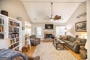 105 Kentucky Downs, Perry, GA 31069 - Photo 9