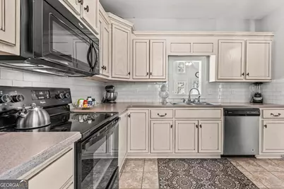 1051 Brookshire Drive, Bogart, GA 30622 - Photo 5