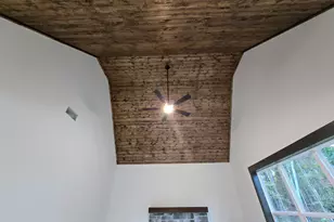 2043 Fischer Rd, Sharpsburg, GA 30277 - Photo 21