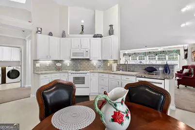 209 Collierstown Way, Peachtree City, GA 30269 - Photo 13