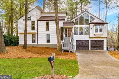 4910 Tremont Drive NE, Marietta, GA 30066 - Photo 1