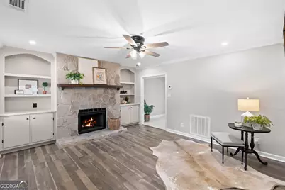 155 Bear Run Court, Chattahoochee Hills, GA 30268 - Photo 7