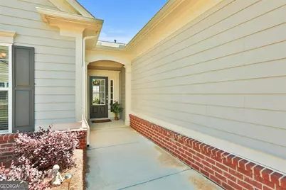 105 Champions Court, Griffin, GA 30223 - Photo 3