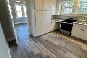 37 W Church St, Elberton, GA 30635 - Photo 9