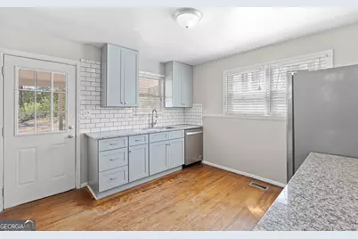 329 Hampton Street, McDonough, GA 30253 - Photo 17