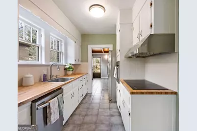 1391 Jefferson Avenue, Atlanta, GA 30344 - Photo 15