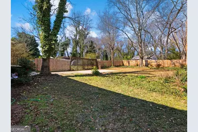 1391 Jefferson Avenue, Atlanta, GA 30344 - Photo 53