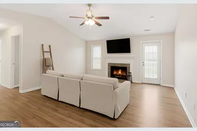 238 Ivy Hills Circle, Mount Airy, GA 30563 - Photo 3