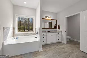 723 Sid Hunter Rd, Senoia, GA 30276 - Photo 15