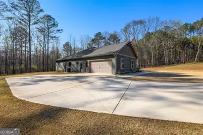 723 Sid Hunter Road, Senoia, GA 30276 - Photo 37