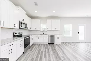 334 Bluegill Dr, Jefferson, GA 30549 - Photo 3